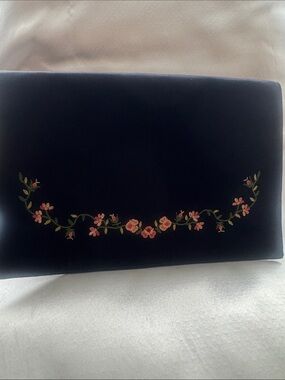 Vintage Velvet Floral Embroidered Clutch - Navy with Pink Accents